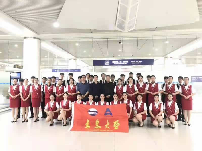 青島大學(xué)校企合作航空人才培養(yǎng)畢業(yè)生被機場瘋搶的原因背后是什么？
