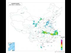 22日下午首都機(jī)場(chǎng)迎來雷雨 航班將受較大影響